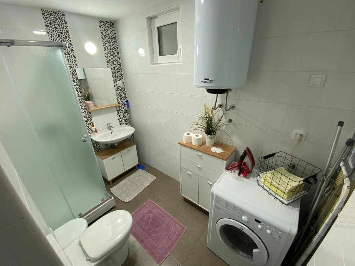Dunja 1 Apartment Filmski Grad ภายนอก รูปภาพ